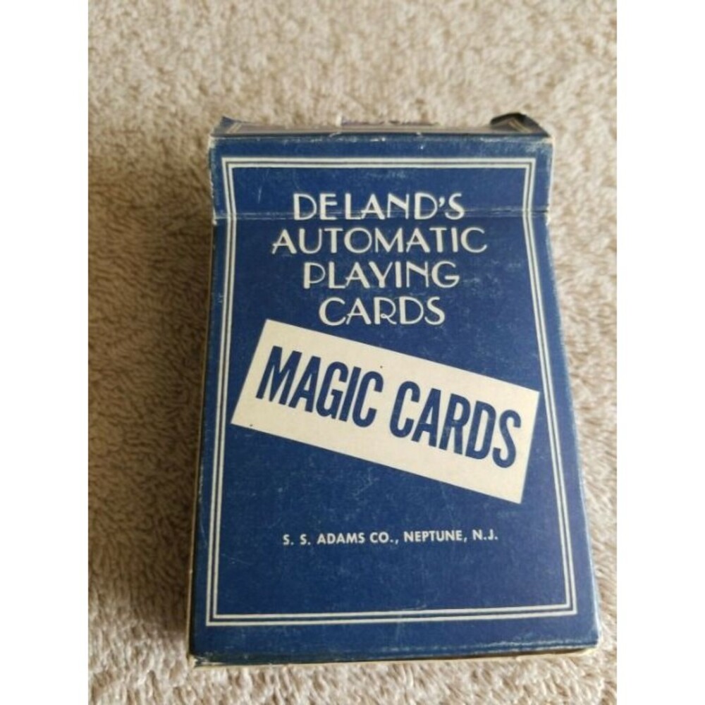 VTG 90s DELAND'S AUTOMATIC PLAYING CARDS
